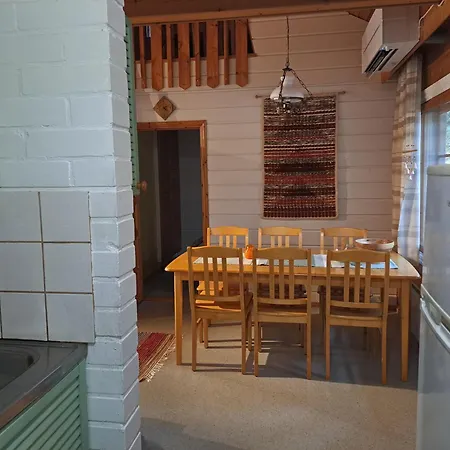 Nyaraló Nelisyöte A