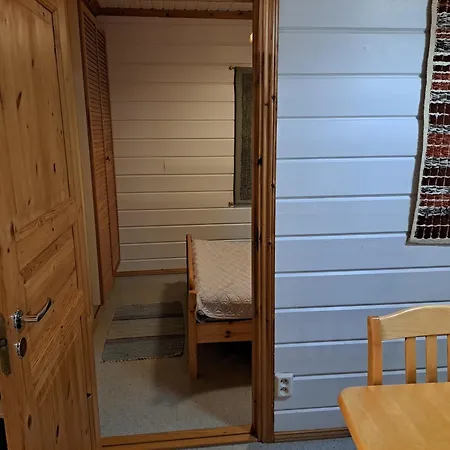 Nelisyöte A Nyaraló